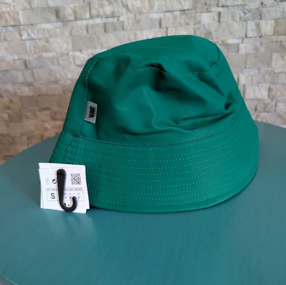 Zara Green Water Repellent Bucket Hat Rain Hat Indie Sleaze Acubi Gorpcore Small - Picture 2 of 8